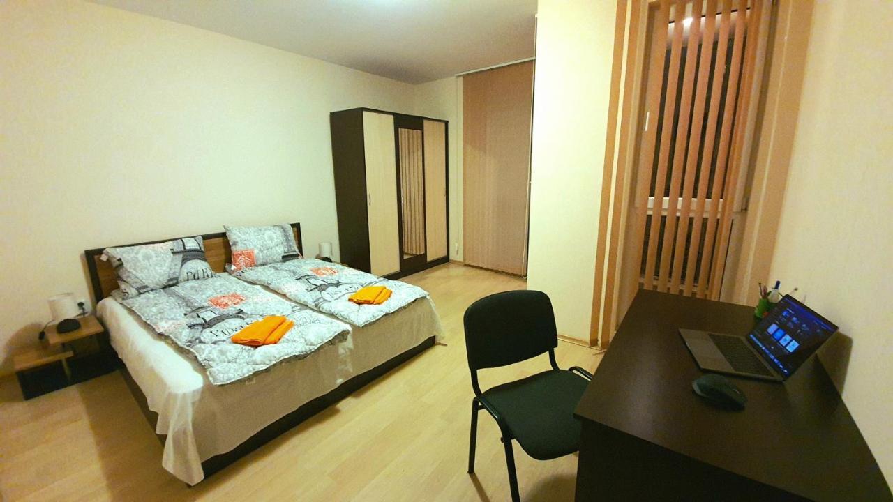 Apartamento Minimalistic 1Br Flat With A Parking Spot Varna Exterior foto